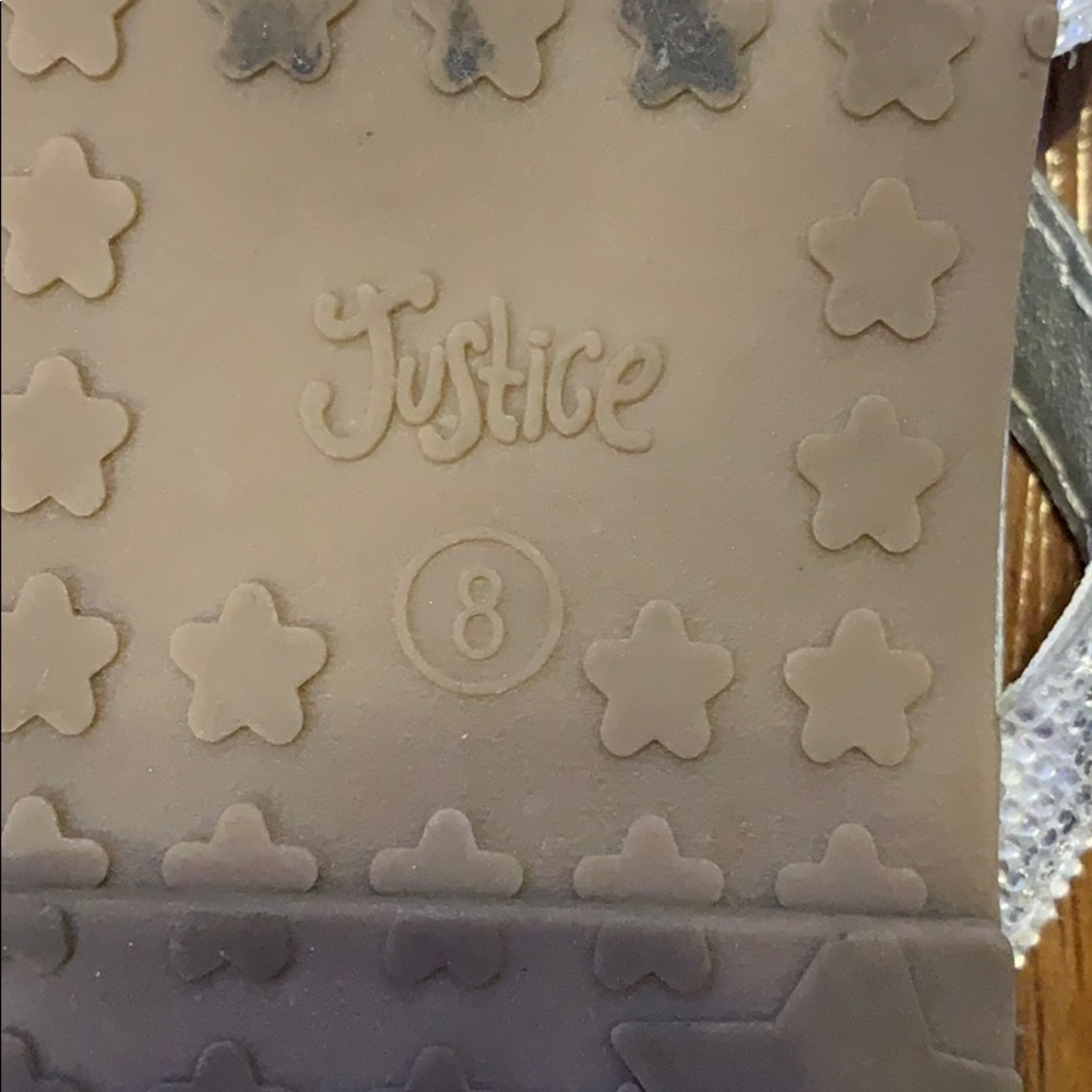 Sandals - Picture 4 of 4